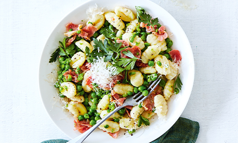 Quick and Easy Pea and ham gnocchi recipe | Coles